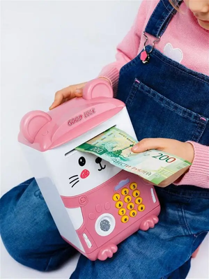 Копилка-сейф розовый с кодовым замком и отпечатком Милый Мишка Артикул: 5401452 фото