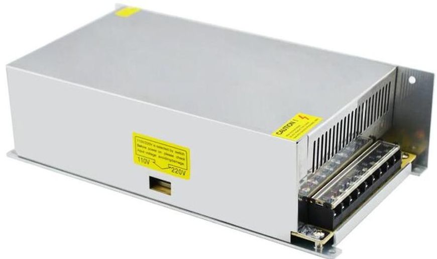 Блок питания адаптер 12V 50A, с вентилятором / сетевое зарядное устройство / импульсный блок питания Артикул: Sp1250 фото