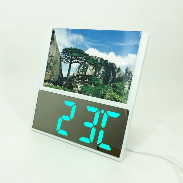 Электронные проводные настольные цифровые часы DS-6608 с фоторамкой, зелёная подсветка. Цвет: белый ws59436 фото