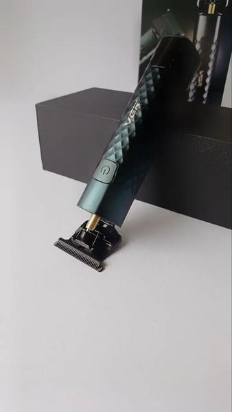 Триммер для бороды, для волос, для стрижки электрический профессиональный аккумуляторный с дисплеем VGR 5W USB (V-077) Артикул: 225410110 фото