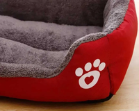 Лежанка пуфик для кошки собаки пушистая глубокая 67х55 см цвет красный Артикул: 5405552220 фото